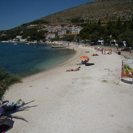 Stari Dvori Daire Trogir Oda fotoğraf